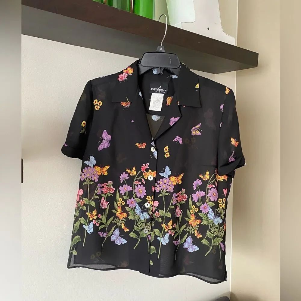 Vintage Short Sleeve Black Sheer Butterfly Design Shirt Size 8 Petite